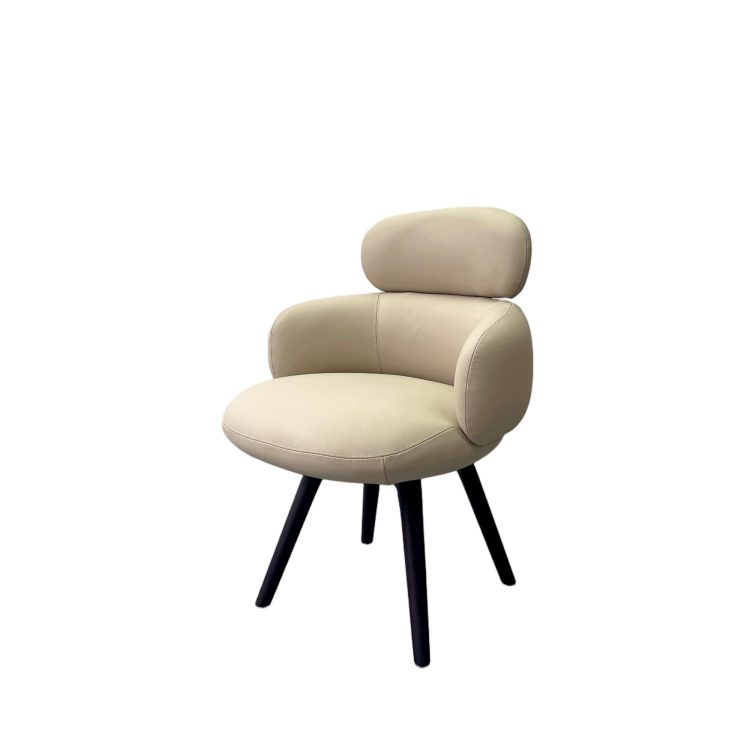 Latest Design Elegant Armrest Genuine Leather Dining Chair with Ash Solid Wood Legs Factory Indoor Kitchen Restaurant Upholstery detail 3