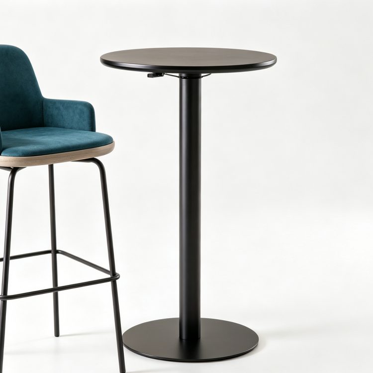 Rooftop Balcony Pub Furniture Bar Set Round Tall Tables and Bar Stools detail 3