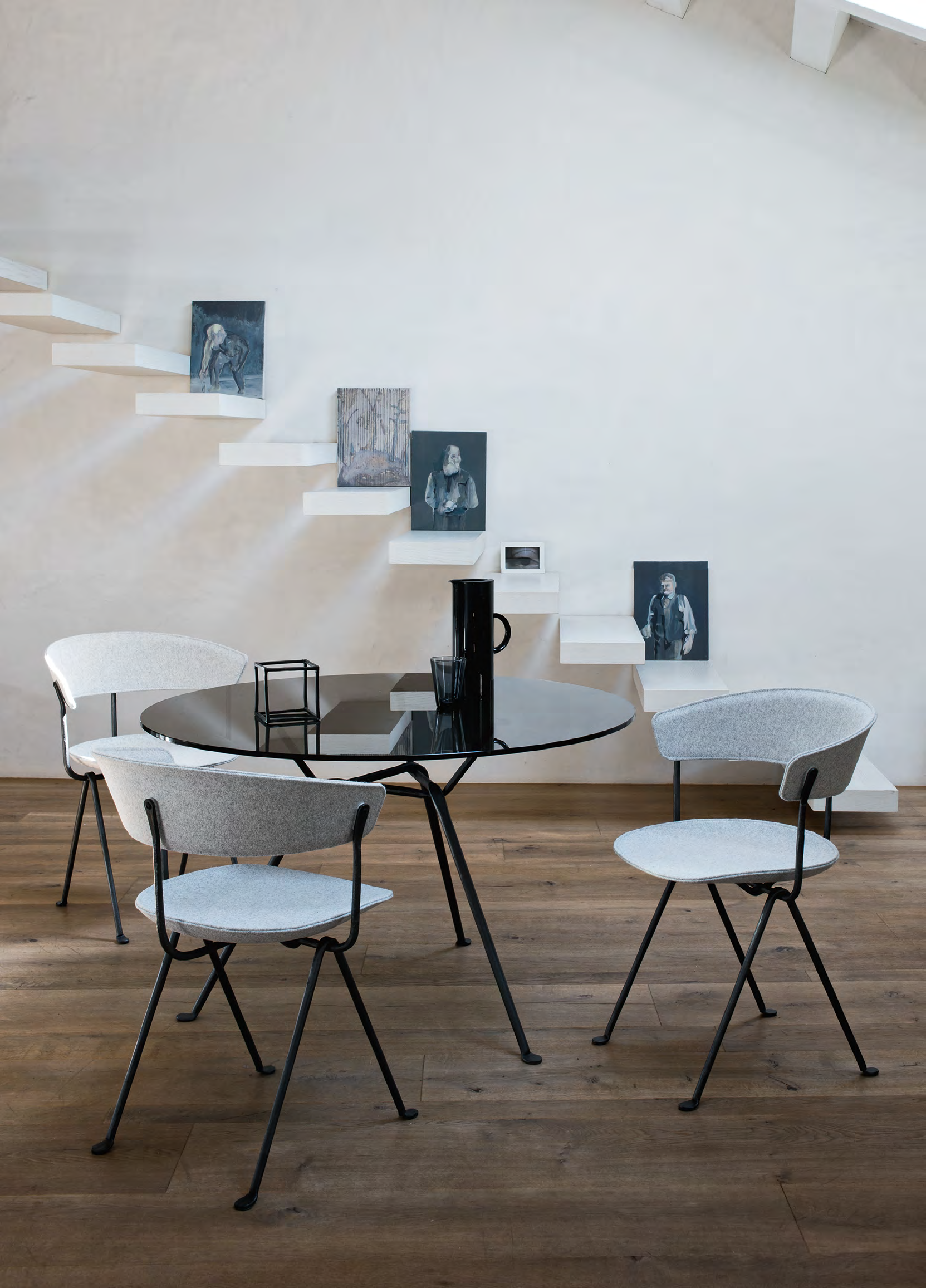 Comparison of durable materials for commercial hotel office furniture