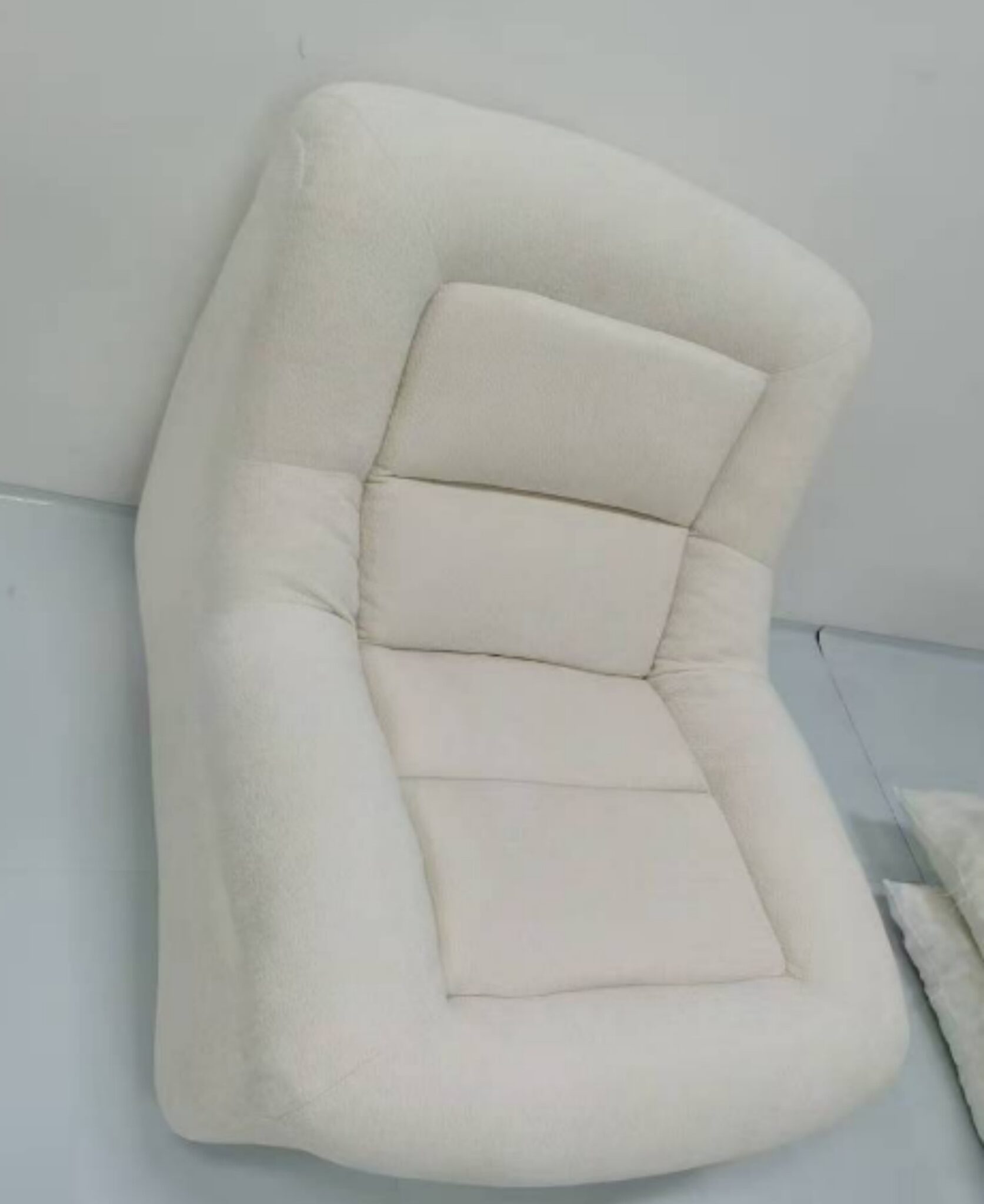 Close-up of reinforced heavy duty office chair components like base and gas lift