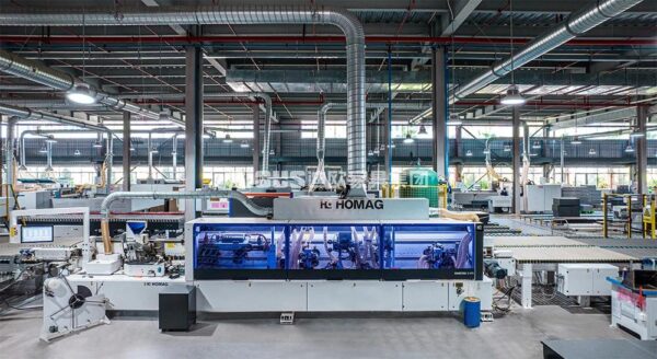 Map of Europe highlighting key logistics hubs for office furniture